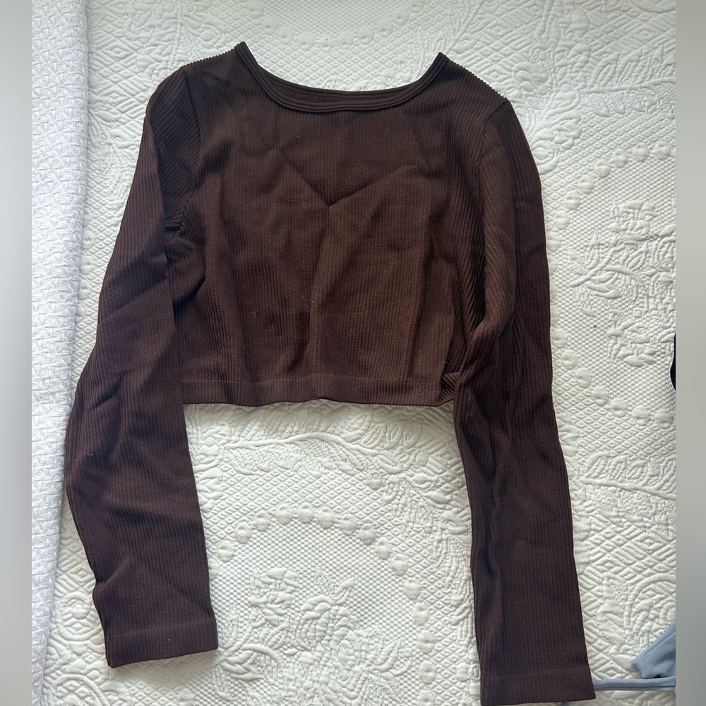 crop top